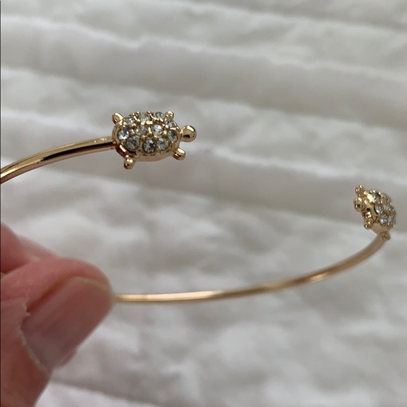 New delicate sea turtle bracelet - Picture 5 of 6